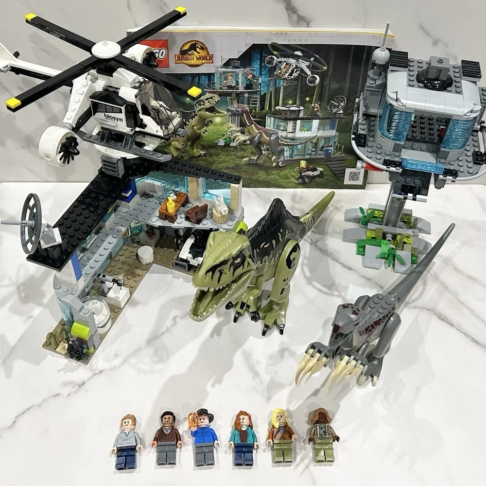 LEGO Jurassic World: Giganotosaurus & Therizinosaurus Attack (76949) COMPLETE